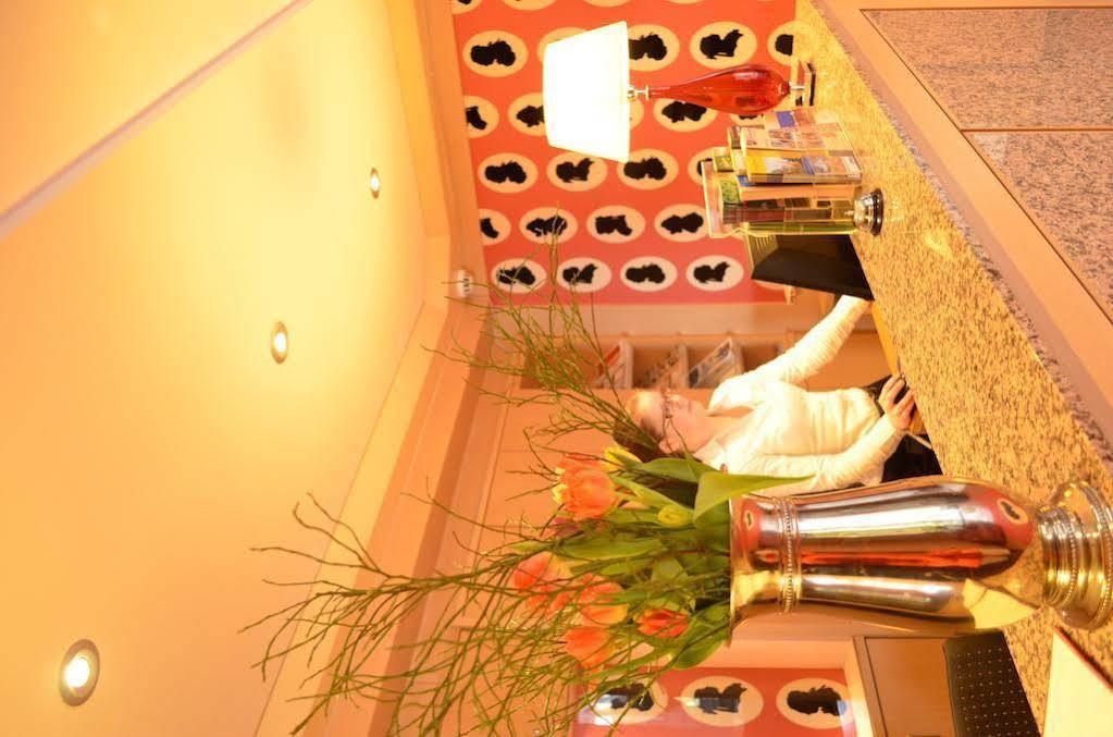 佐豪斯阿尔特斯酒店 林特尔恩 外观 照片